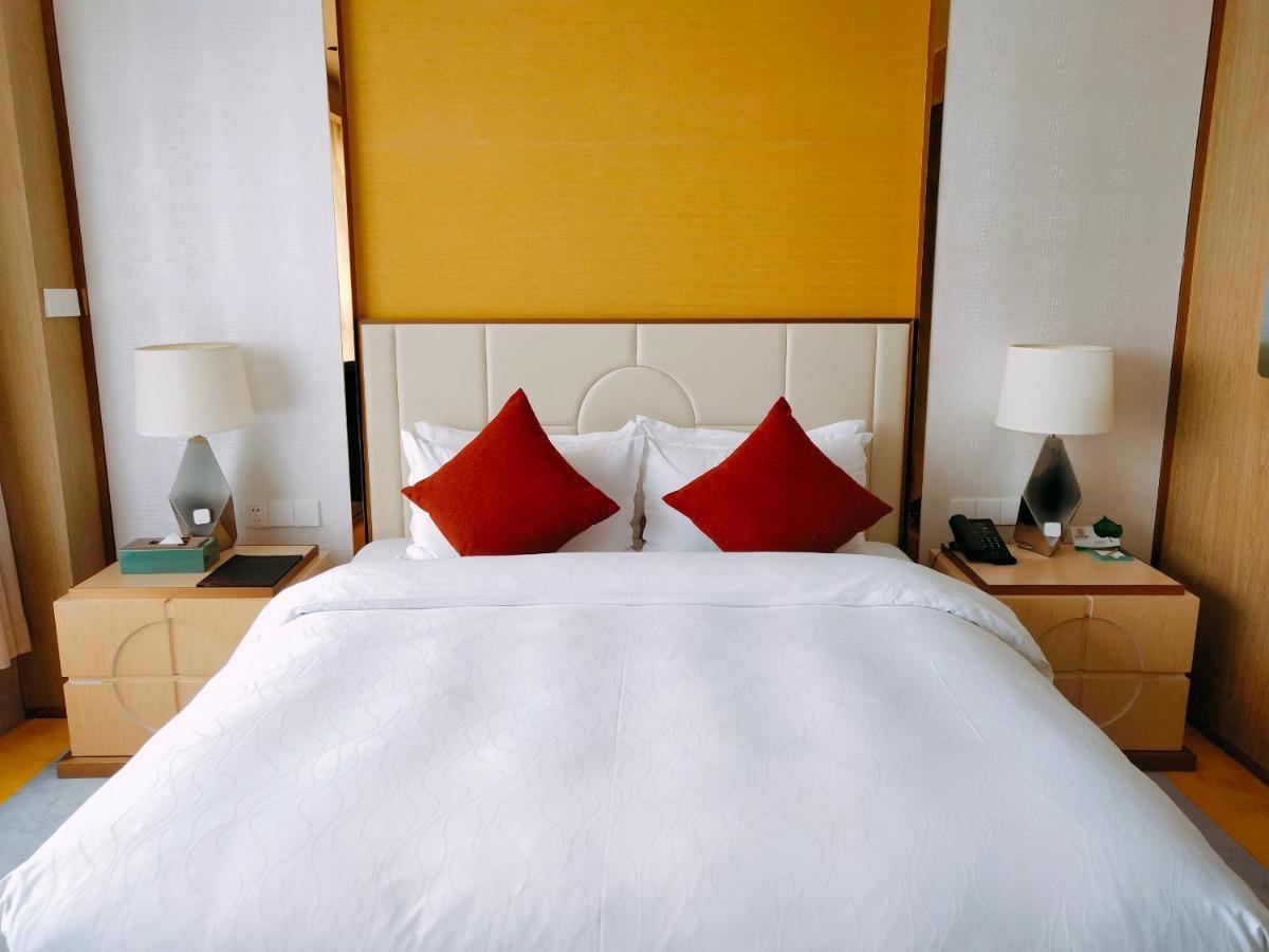 Howard Johnson Riverview Hotel قوانغتشو المظهر الخارجي الصورة